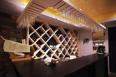 November Zagreb Expat Meetup - SOMETHING RED